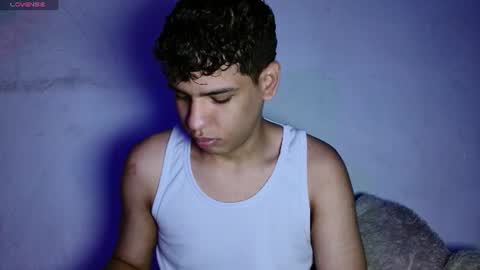 Snapshot of santiago_foxx chatting on 10, 6, 2026 santi online show from 10, 6, 2026