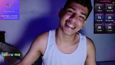 Snapshot of santiago_foxx chatting on 12, 6, 2026 santi online show from 12, 6, 2026