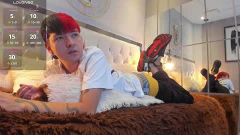 SANTIAGO  online show from 18, 3, 2026