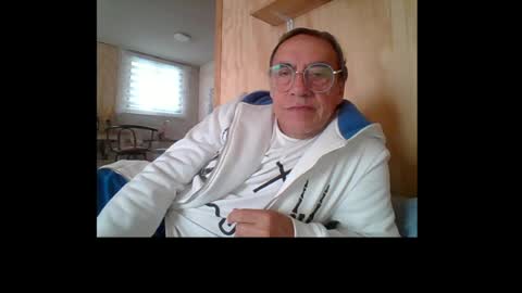 Snapshot of santiago_n chatting on 9, 6, 2026 santiago_n online show from 9, 6, 2026