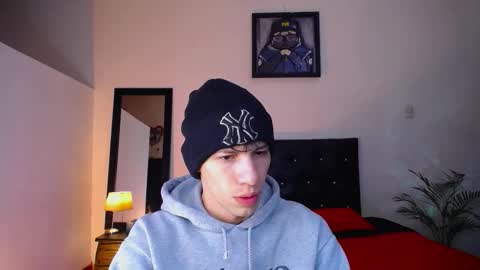 SANTAGO online show from 7, 11, 2025