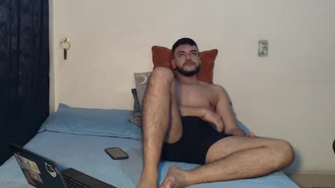 Snapshot of santiexxx chatting on 1, 5, 2026 santiexxx online show from 1, 5, 2026