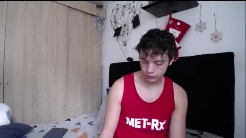 Snapshot of santii_rose chatting on 22, 11, 2025 Santii online show from 22, 11, 2025