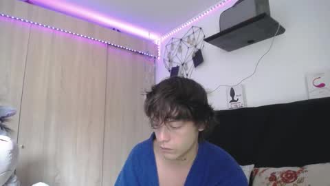 Santii online show from 1, 4, 2026