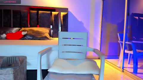 Santiago Seans online show from 20, 2, 2025