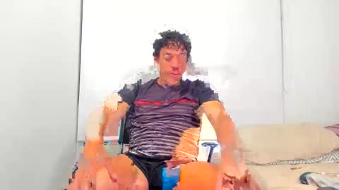 Snapshot of santitoerick_ chatting on 29, 5, 2026 Erick Santos online show from 29, 5, 2026