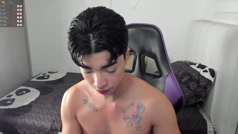 Snapshot of santy7u7 chatting on 20, 12, 2024 Mr. Santiago online show from 20, 12, 2024