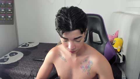 Snapshot of santy7u7 chatting on 21, 12, 2024 Mr. Santiago online show from 21, 12, 2024