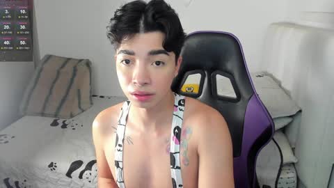 Snapshot of santy7u7 chatting on 8, 2, 2025 Mr. Santiago online show from 8, 2, 2025