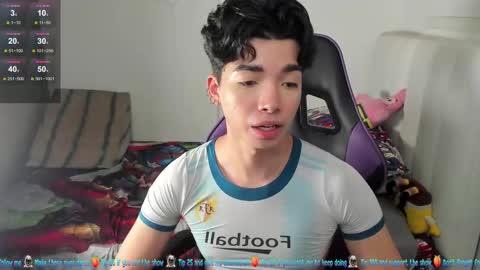 Snapshot of santy7u7 chatting on 6, 3, 2025 Mr. Santiago online show from 6, 3, 2025