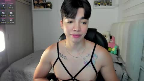 Snapshot of santy7u7 chatting on 30, 11, 2025 Mr. Santiago online show from 30, 11, 2025