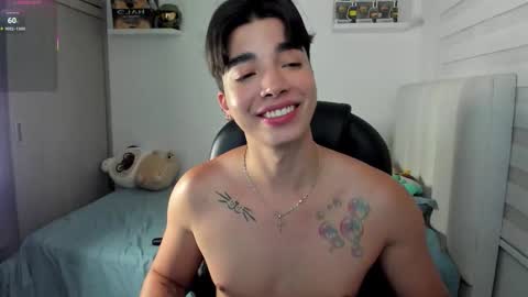 Snapshot of santy7u7 chatting on 12, 1, 2026 Mr. Santiago online show from 12, 1, 2026