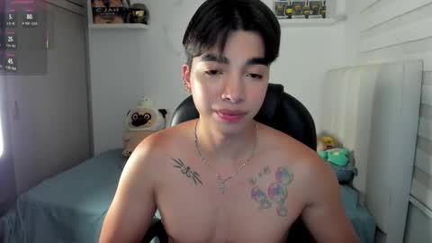 Snapshot of santy7u7 chatting on 14, 1, 2026 Mr. Santiago online show from 14, 1, 2026