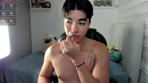 Snapshot of santy7u7 chatting on 15, 1, 2026 Mr. Santiago online show from 15, 1, 2026