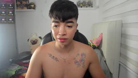 Snapshot of santy7u7 chatting on 10, 2, 2026 Mr. Santiago online show from 10, 2, 2026