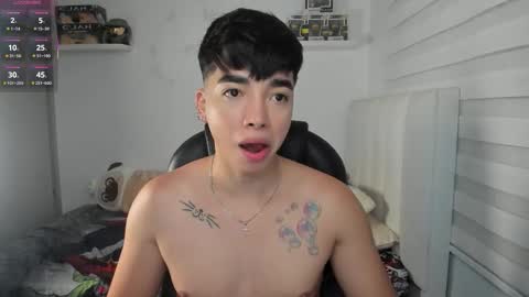 Snapshot of santy7u7 chatting on 24, 2, 2026 Mr. Santiago online show from 24, 2, 2026