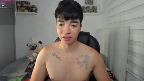 Mr. Santiago online show from 7, 4, 2026