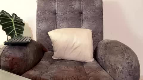 Snapshot of santy_0908 chatting on 10, 2, 2026 santy online show from 10, 2, 2026