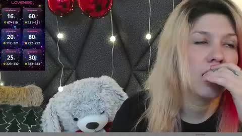 Snapshot of sanyaseraphine0 chatting on 14, 11, 2025 sanyaseraphine0 online show from 14, 11, 2025