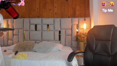 Saori  online show from 17, 1, 2025