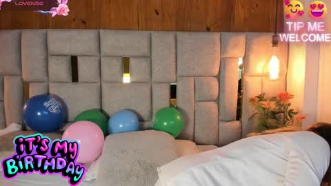 Saori  online show from 3, 3, 2025