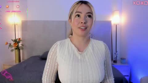 Saori  online show from 18, 4, 2026