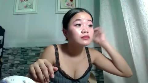 sapphire_amora online show from 5, 11, 2025