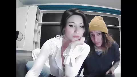 sapphirevelvet online show from 13, 4, 2026