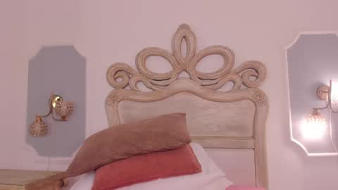 Snapshot of sara__williams chatting on 16, 9, 2025 Sara online show from 16, 9, 2025