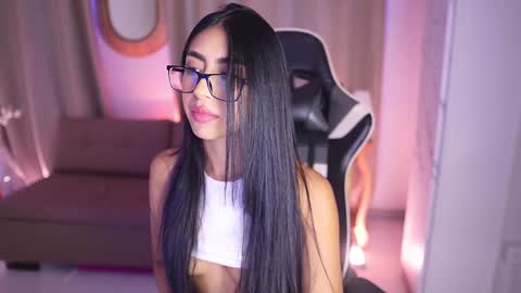 Sara  online show from 11, 1, 2025