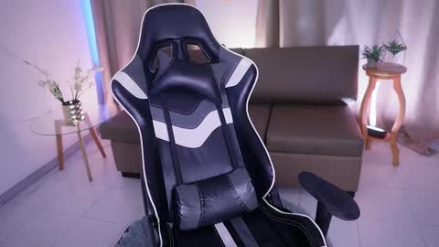 Sara  online show from 25, 2, 2025