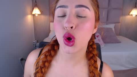 Snapshot of sara_angeelss chatting on 30, 5, 2026 Sara... online show from 30, 5, 2026