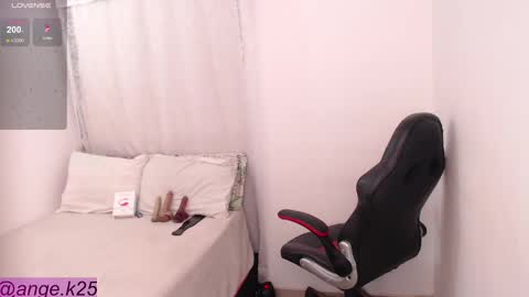 Im Angelica  My pleasure in your hands Give me more vibrations and make me cum PVT IS OPEN online show from 12, 2, 2025