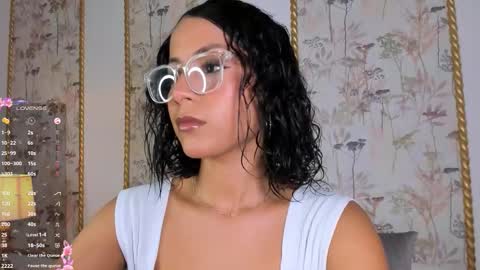 Sara online show from 6, 10, 2025