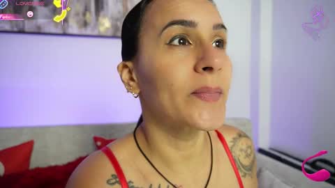   online show from 6, 11, 2025