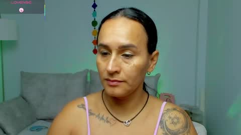Snapshot of sara_charmy chatting on 23, 4, 2026 online show from 23, 4, 2026