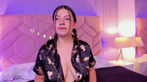 Sara  online show from 25, 6, 2026