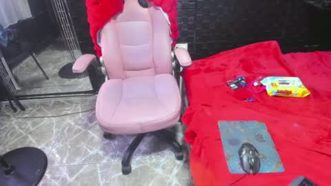 Snapshot of sara_hot_2 chatting on 20, 6, 2026 no limits sarah online show from 20, 6, 2026