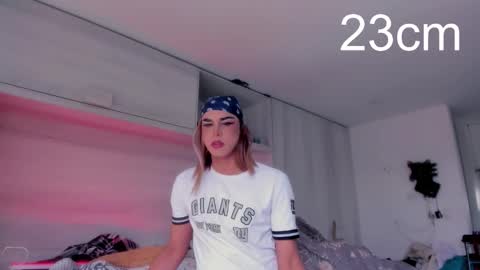 sara_hunter1 online show from 15, 10, 2025