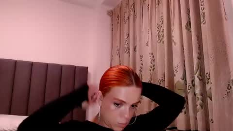 Snapshot of sara_johnson__ chatting on 20, 6, 2026 sara_johnson__ online show from 20, 6, 2026