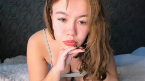 Snapshot of sara_kox chatting on 9, 10, 2025 sara_kox online show from 9, 10, 2025