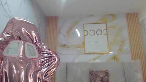 Sara  online show from 29, 9, 2025