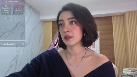 Sara  online show from 4, 5, 2026