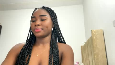 Snapshot of sara_muscle chatting on 27, 5, 2026 Sara online show from 27, 5, 2026
