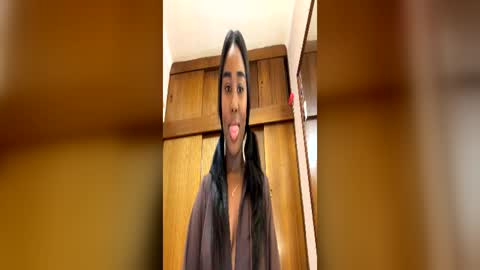 Snapshot of sara_muscle chatting on 14, 6, 2026 Sara online show from 14, 6, 2026