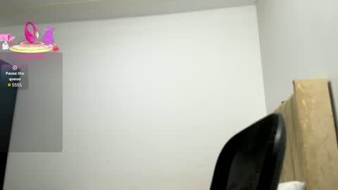 Snapshot of sara_muscle chatting on 9, 7, 2026 Sara online show from 9, 7, 2026