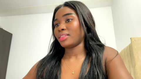 Snapshot of sara_muscle chatting on 11, 7, 2026 Sara online show from 11, 7, 2026