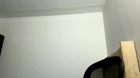 Snapshot of sara_muscle chatting on 31, 7, 2026 Sara online show from 31, 7, 2026