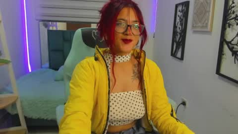sara_red_x online show from 7, 6, 2026