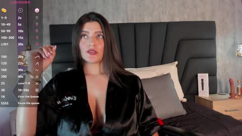 Snapshot of sara_stone17 chatting on 27, 1, 2025  -  online show from 27, 1, 2025